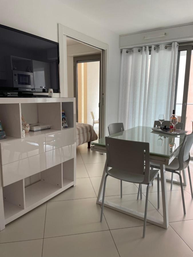 West Bay Apartment Menton Luaran gambar
